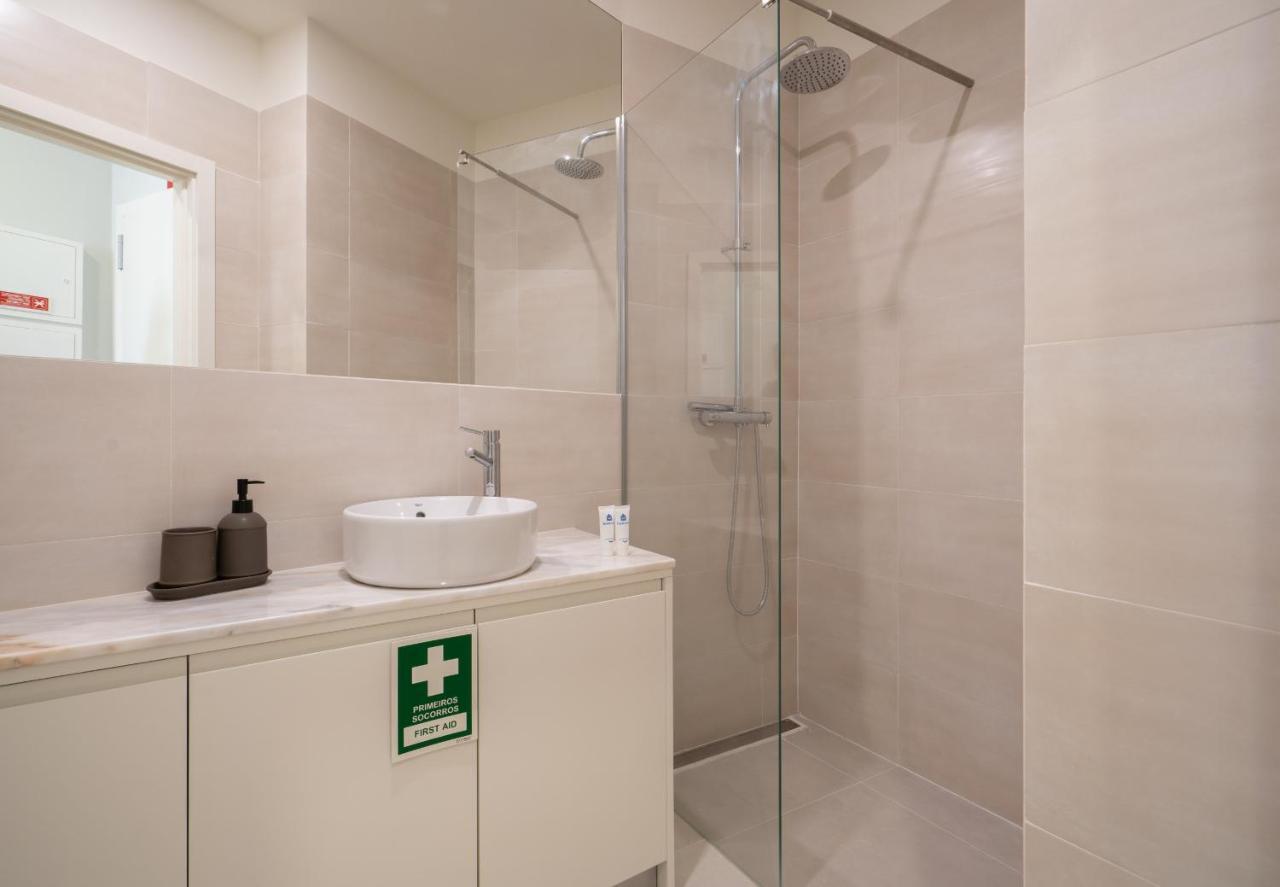 Host Wise - Enchanting Design Flat - Premium Location Porto Eksteriør bilde