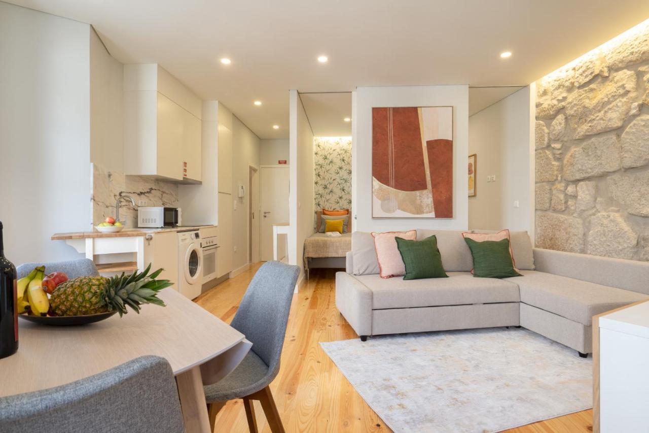 Host Wise - Enchanting Design Flat - Premium Location Porto Eksteriør bilde