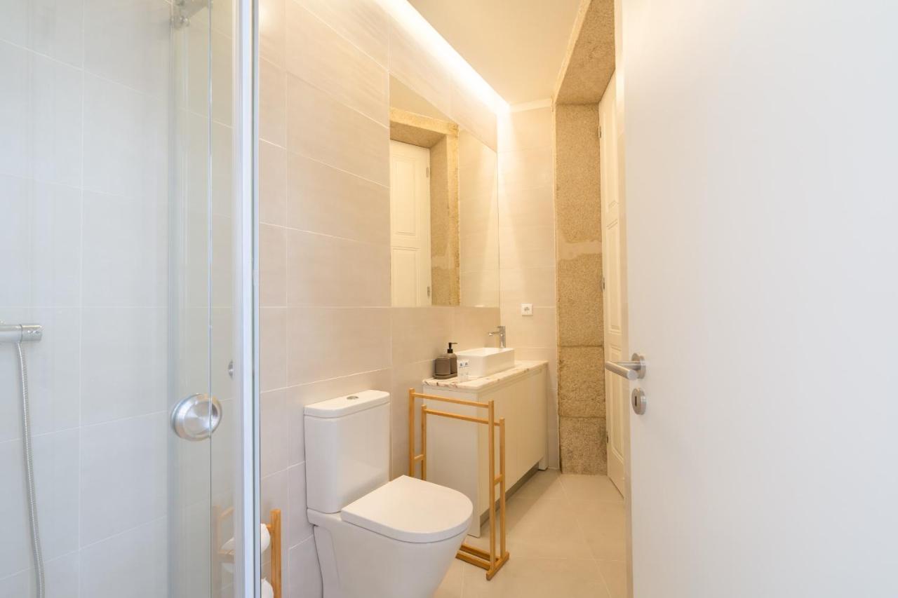Host Wise - Enchanting Design Flat - Premium Location Porto Eksteriør bilde