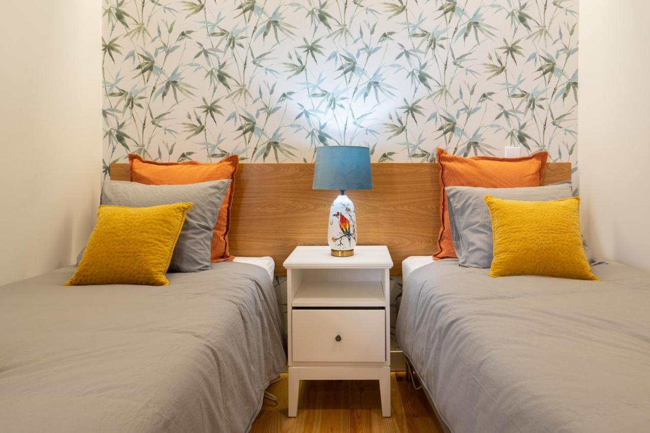 Host Wise - Enchanting Design Flat - Premium Location Porto Eksteriør bilde