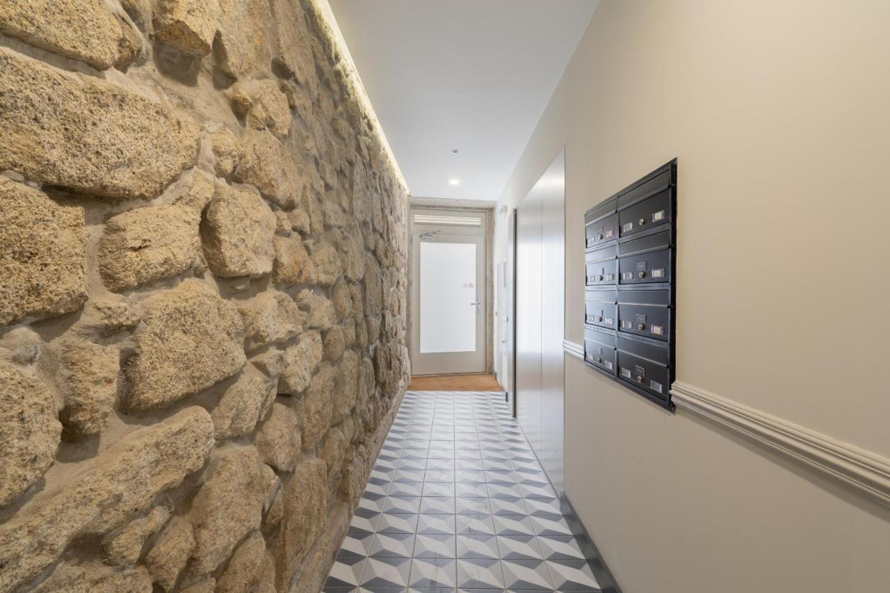 Host Wise - Enchanting Design Flat - Premium Location Porto Eksteriør bilde